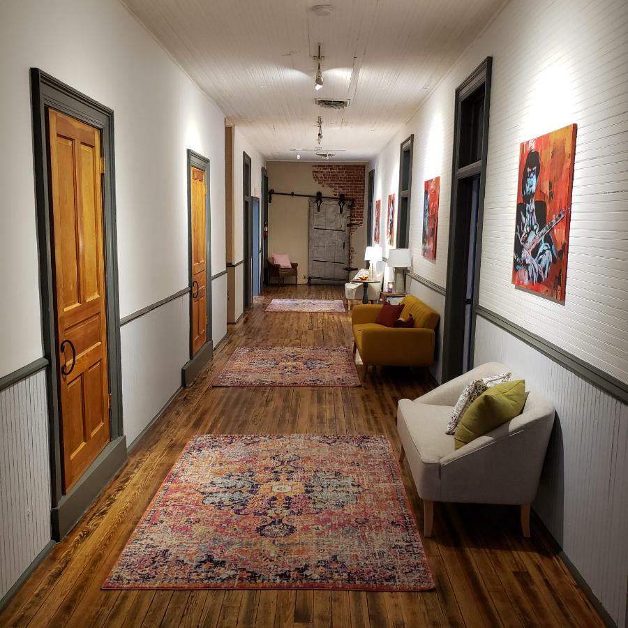 Hostel Auberge クラークスデール エクステリア 写真