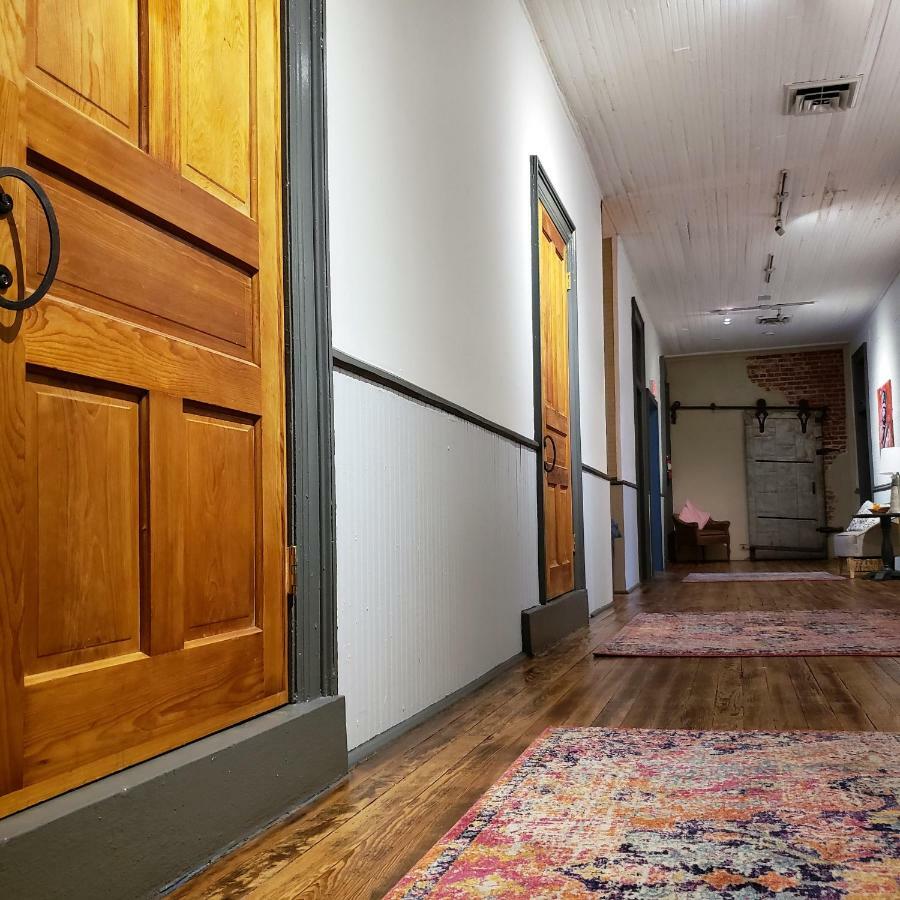 Hostel Auberge クラークスデール エクステリア 写真
